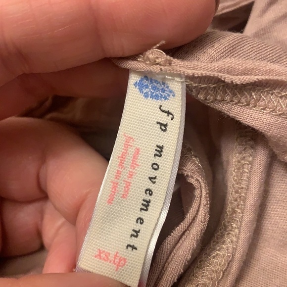 18. Free People Together Muscle Tank Top Lilac XS NWT - Picture 5 of 7